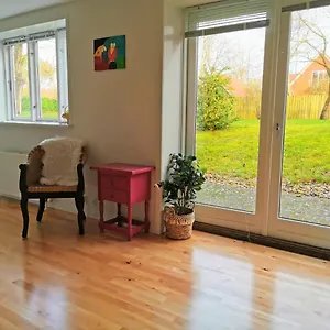  Apartament 300meter Walk To Lego House - 70m2 With Garden